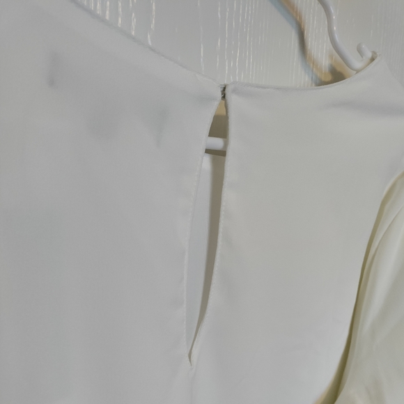 Beautiful Lulu's white dress - Picture 5 of 12